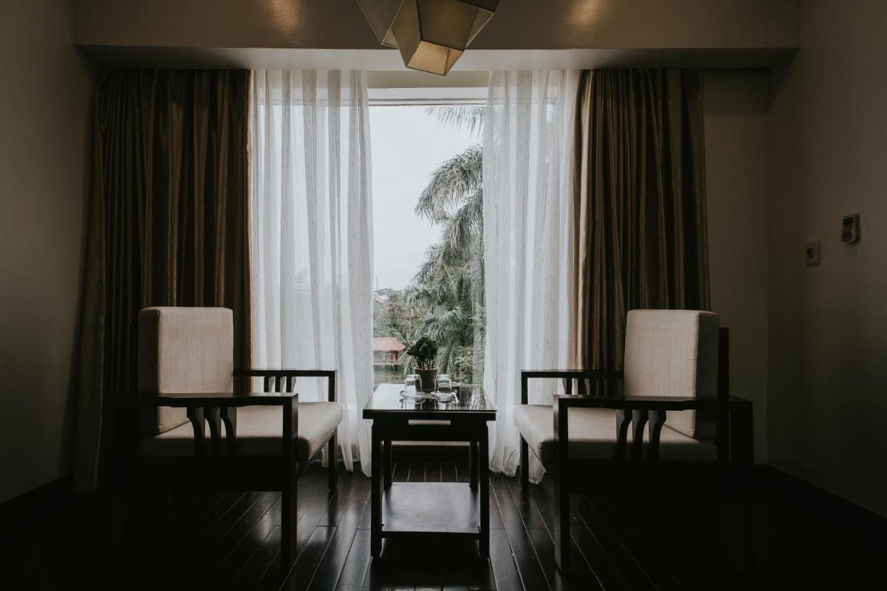 White Palace Thai Binh Hotel Exterior photo